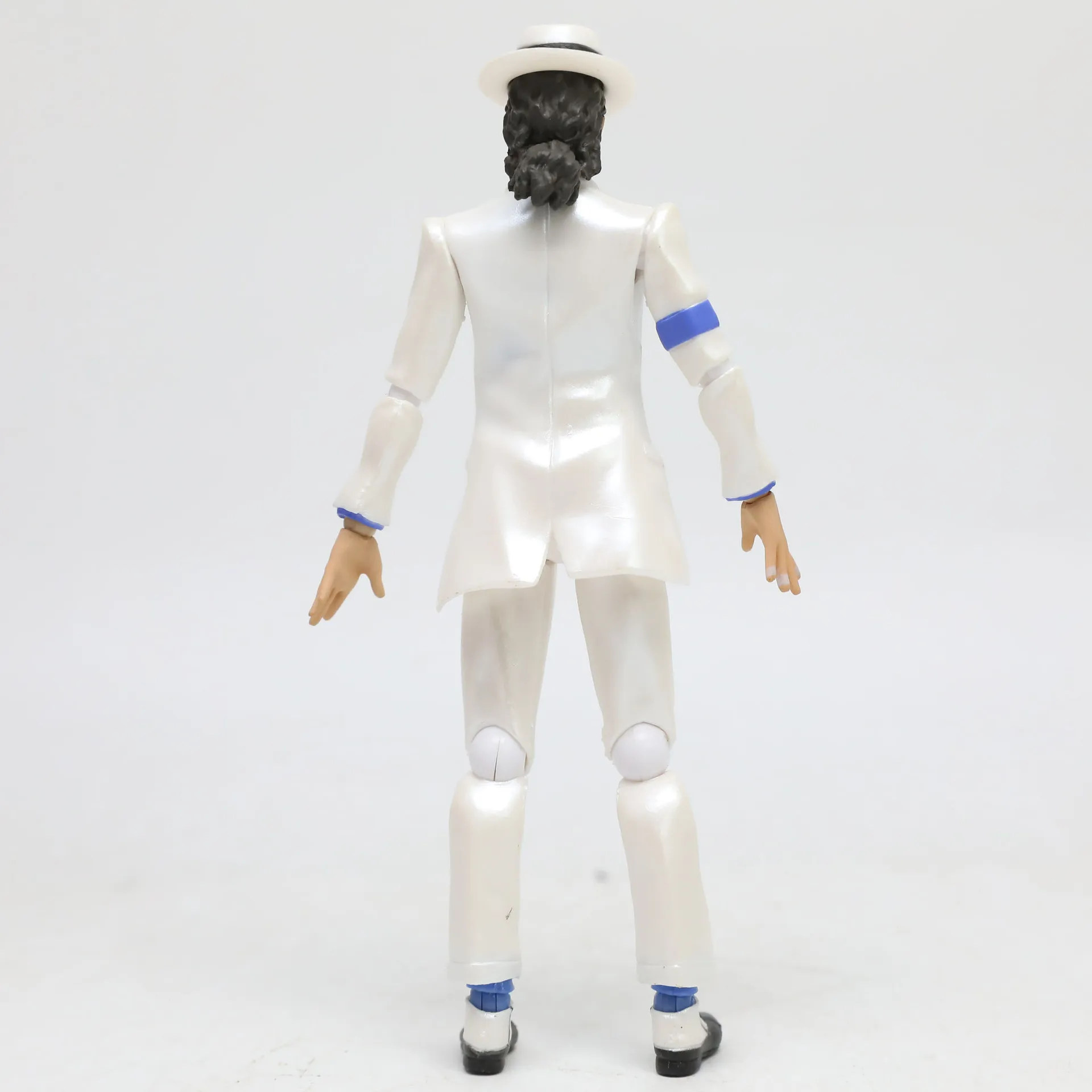 Фото Коллекционная фигурка Майкла Джексона 16 см: King of Pop, Smooth Criminal, Moonwalk, MJ Thriller. Модель BJD, игрушка, подарок для фанатов. №4