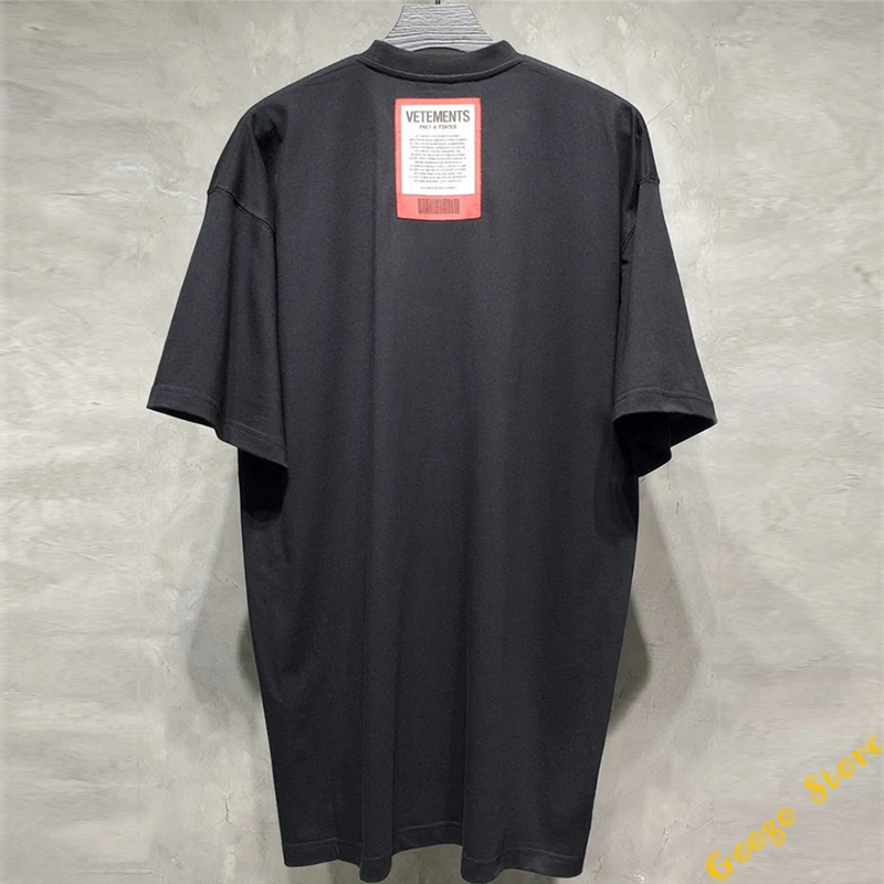 

Heavy Fabric Top Quality Hip-Hop VTM Tee Big Red Patch Tag Vetements T-Shirt Men Women 1:1 Cotton Oversized Black White T Shirt