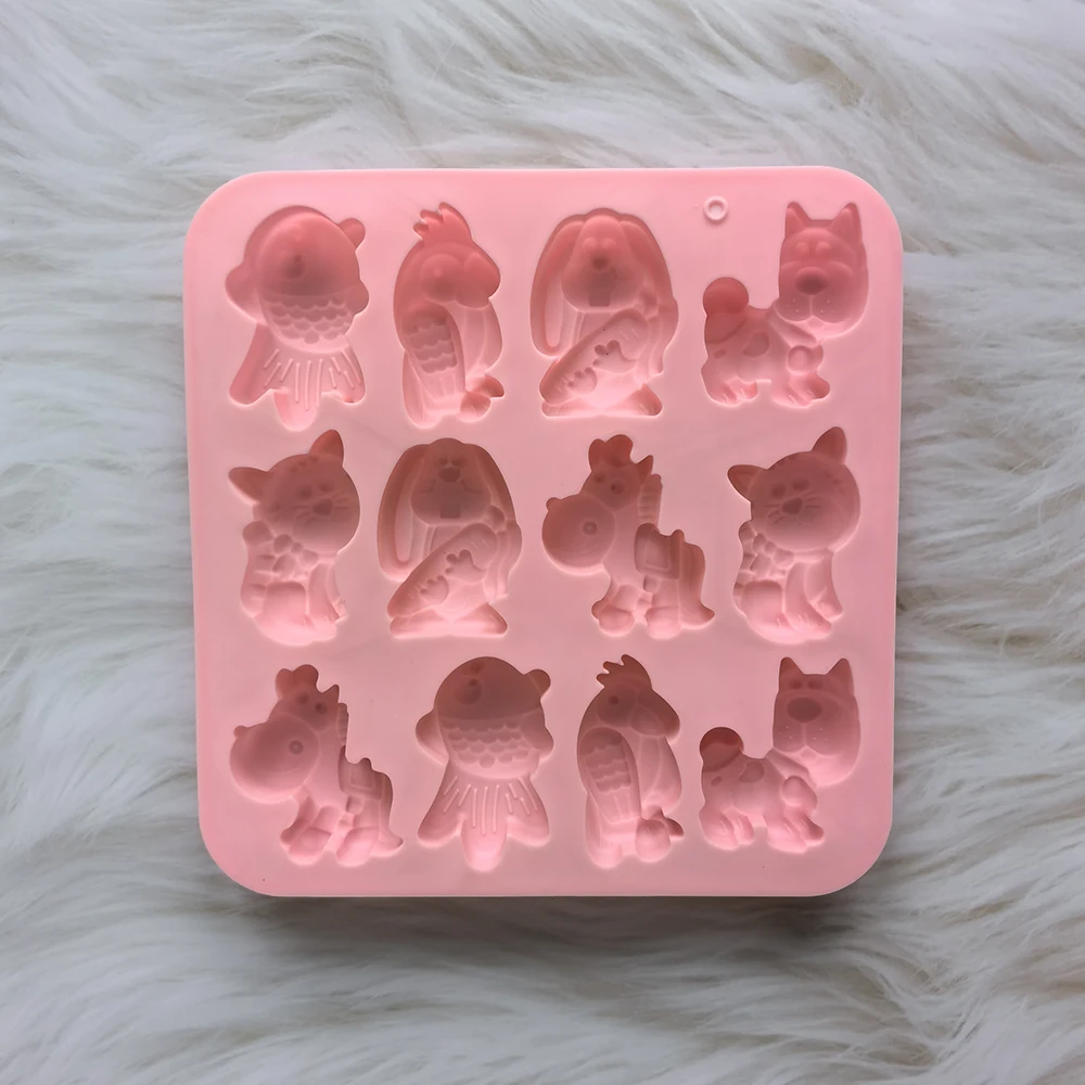 

Силиконовые формы для шоколада 12 полостей