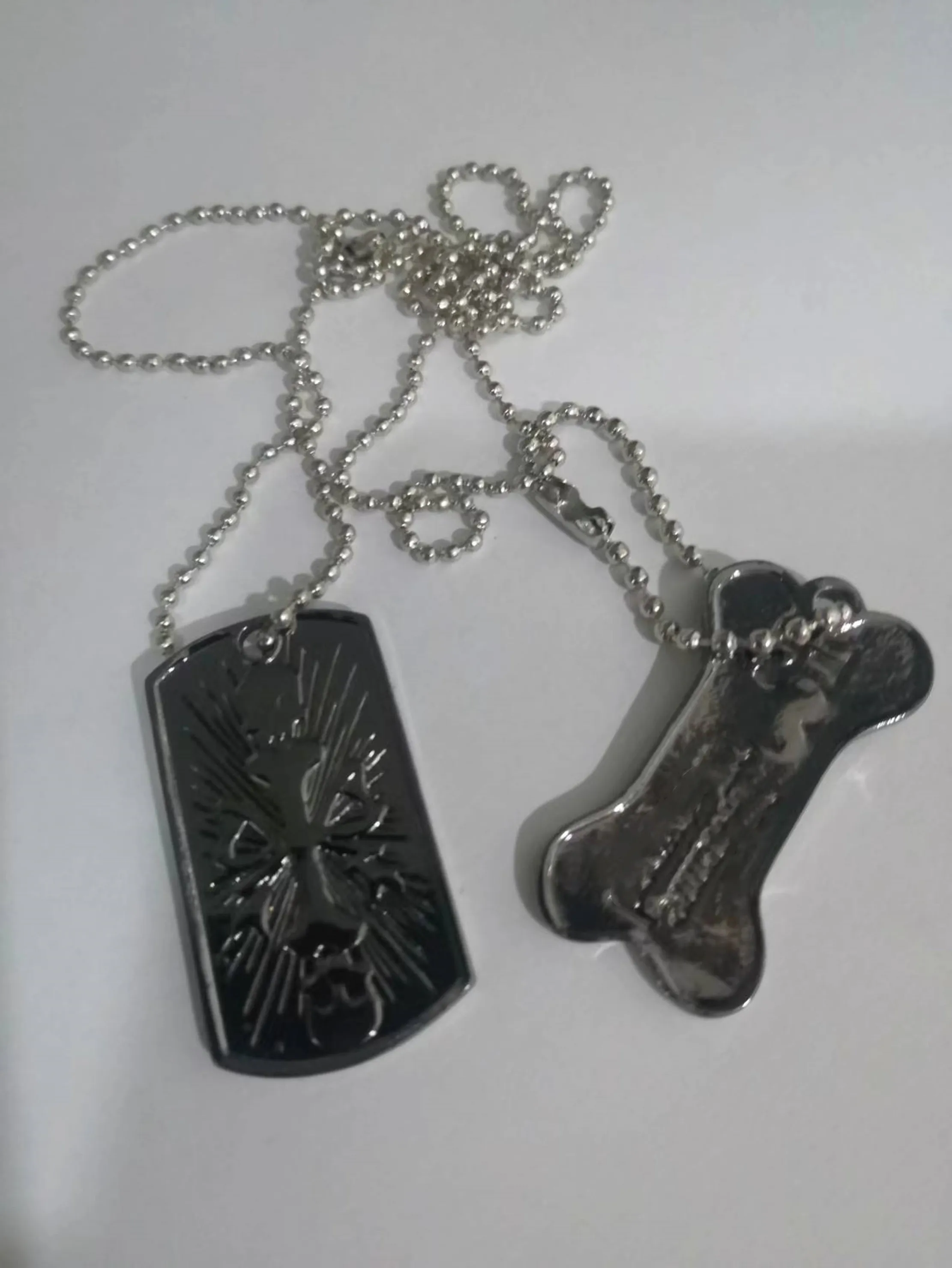 Новое Европейское и американское модное серебристое серое ожерелье в виде