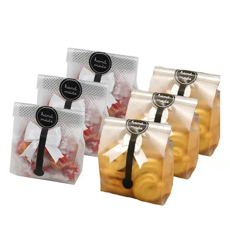 

Черные пакеты для подарков с принтом горошек Opp 30 шт.