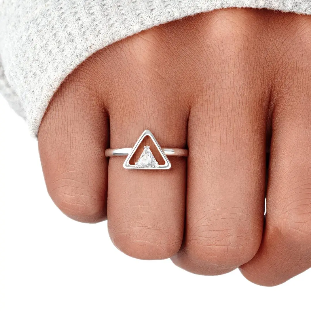 925 Sterling Silver Dropshipping Wholesale Vintage Geometry Triangle Zircon Ring For Women Cubic Zricon Ring Jewelry Gift