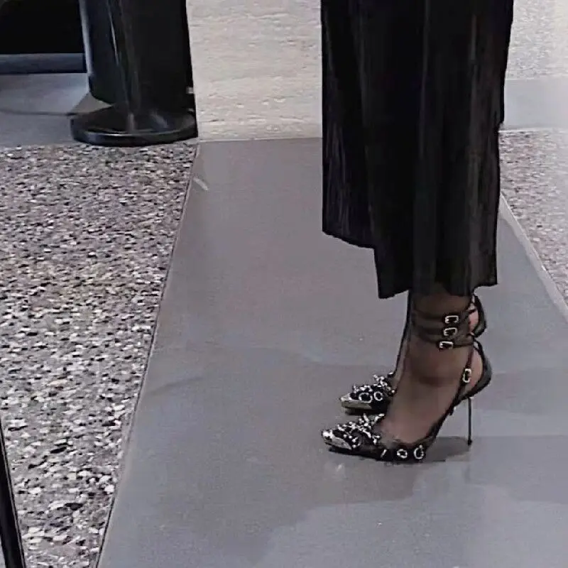 Zapatos de tacón alto con correa cruzada de cristal para mujer, calzado de lujo, Sexy, con punta puntiaguda, sin cordones, para fiesta de boda, 2022