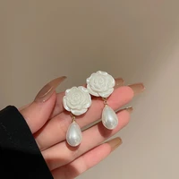 japan style white resin flower watedrop pearl dangle earrings for women fashion bijoux acrylic pendientes mujer