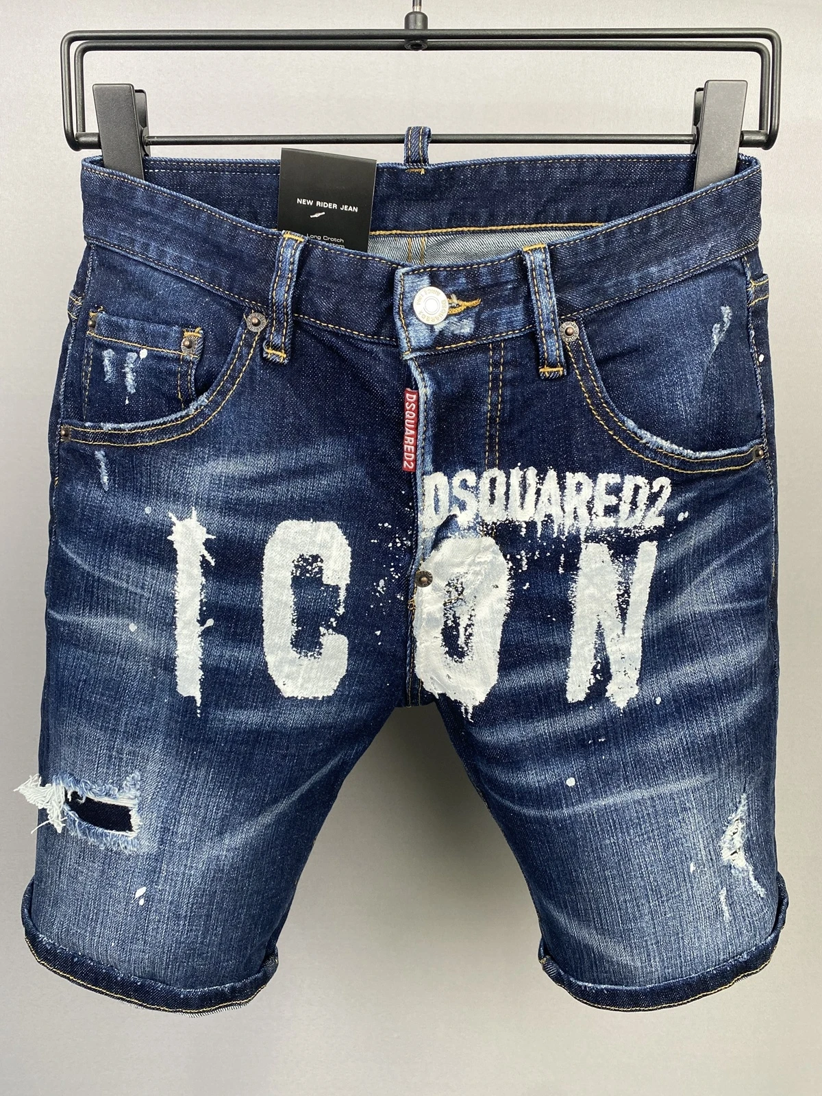 

DSQUARED2 New Couple Denim Fashion Shorts Summer Casual Slim DSQ Printed Ripped Shorts Hip Hop Chain Denim Shorts 9835