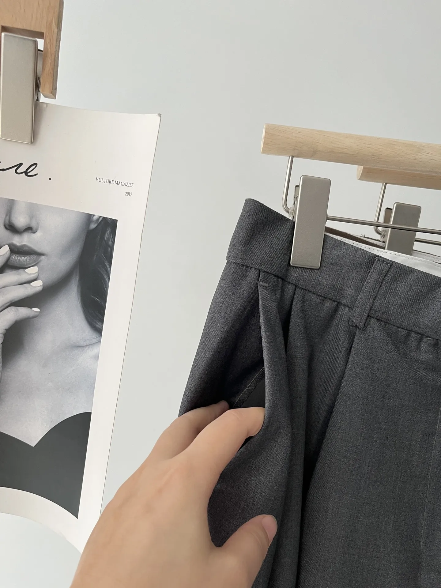 Женские брюки 2024 простые плиссированные широкие женские свободные повседневные