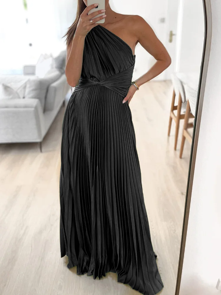 Плиссированное однотонное праздничное платье без рукавов с диагональным