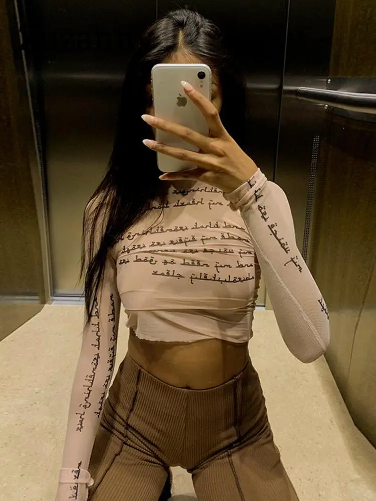 ΠΠ΅Π½ΡΠΊΠ°Ρ ΡΡΡΠ±ΠΎΠ»ΠΊΠ° Ρ Π΄Π»ΠΈΠ½Π½ΡΠΌ ΡΡΠΊΠ°Π²ΠΎΠΌ ΠΈ ΠΊΡΡΠ³Π»ΡΠΌ Π²ΡΡΠ΅Π·ΠΎΠΌ, Ρ Π½Π°Π΄ΠΏΠΈΡΡΡ ΠΠ΅Π½ΡΠΊΠ°Ρ ΡΡΡΠ±ΠΎΠ»ΠΊΠ° Ρ Π΄Π»ΠΈΠ½Π½ΡΠΌ ΡΡΠΊΠ°Π²ΠΎΠΌ ΠΈ ΠΊΡΡΠ³Π»ΡΠΌ Π²ΡΡΠ΅Π·ΠΎΠΌ, Ρ Π½Π°Π΄ΠΏΠΈΡΡΡ