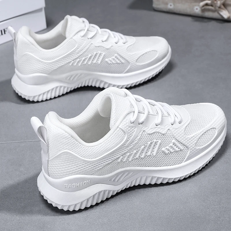 2023 Breathable Women's Vulcanized Shoes Lightweight Women Sneakers Outdoor Anti-slip Female Casual Shoes Summer Soft Flat Shoes