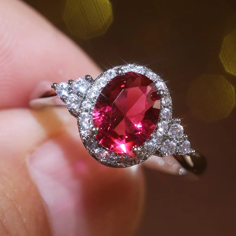 

Huitan Vintage Red Oval Cubic Zirconia Women Ring CZ Stone Noble Mother/Grandmother Gift Retro Party Finger Ring Bright Jewelry