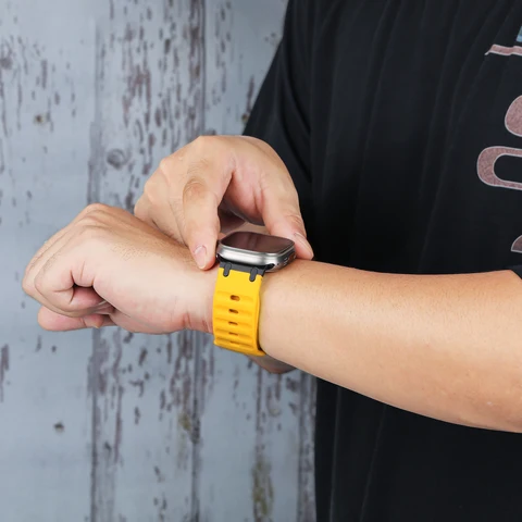 Силиконовый ремешок CRESTED для Apple Watch Ultra 2