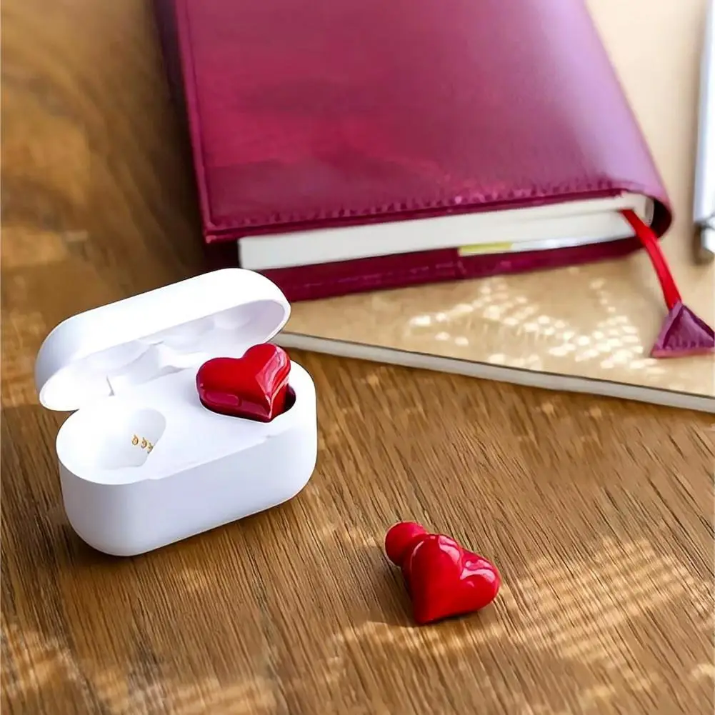 

1 пара, беспроводные стерео наушники с дальностью передачи 10 м