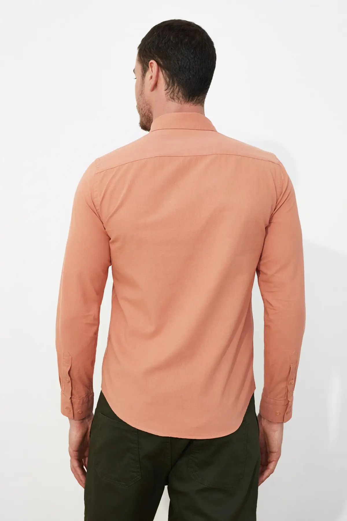 

Trendyol Male Slim Fit Button Collar Shirt TMNSS21GO0360