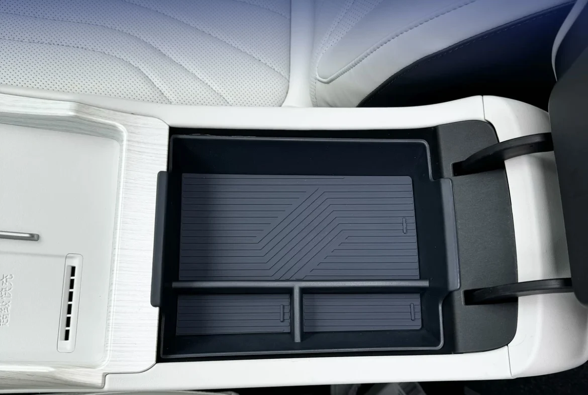 

Для Geely Galaxy E5 EX5 2024 2025 подлокотник с центральным управлением, ящик для хранения, аксессуары для ящика для хранения