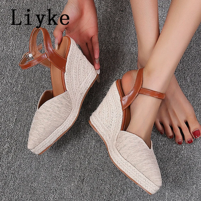 

Сандалии Liyke женские на платформе, повседневные босоножки на танкетке, заостренный носок, ремешок с пряжкой, Классическая обувь, размеры 34-43,...