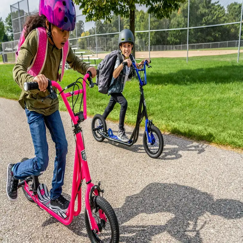 

Lovely Pink 12-Inch Air-Tire Scooter For Ages 6 and Up
