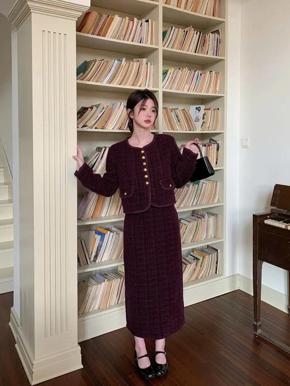 Женский твидовый костюм из двух предметов куртка на пуговицах и юбка элегантный