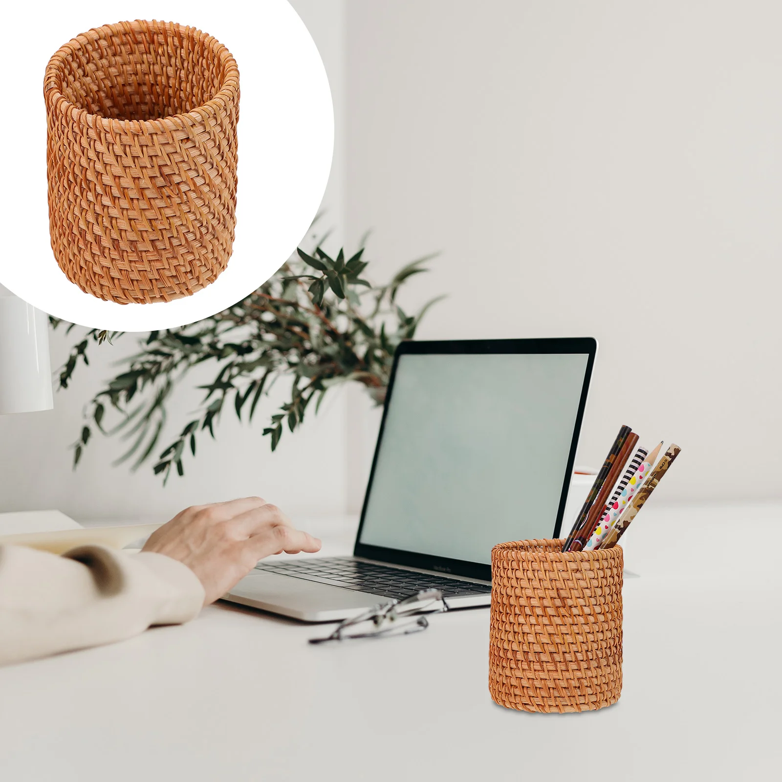 

Holder Penwoven Desk Rattan Container Cup Basketmakeupbrush Organizer Vase Desktop Wicker Stand Storage Jarwood Bucket