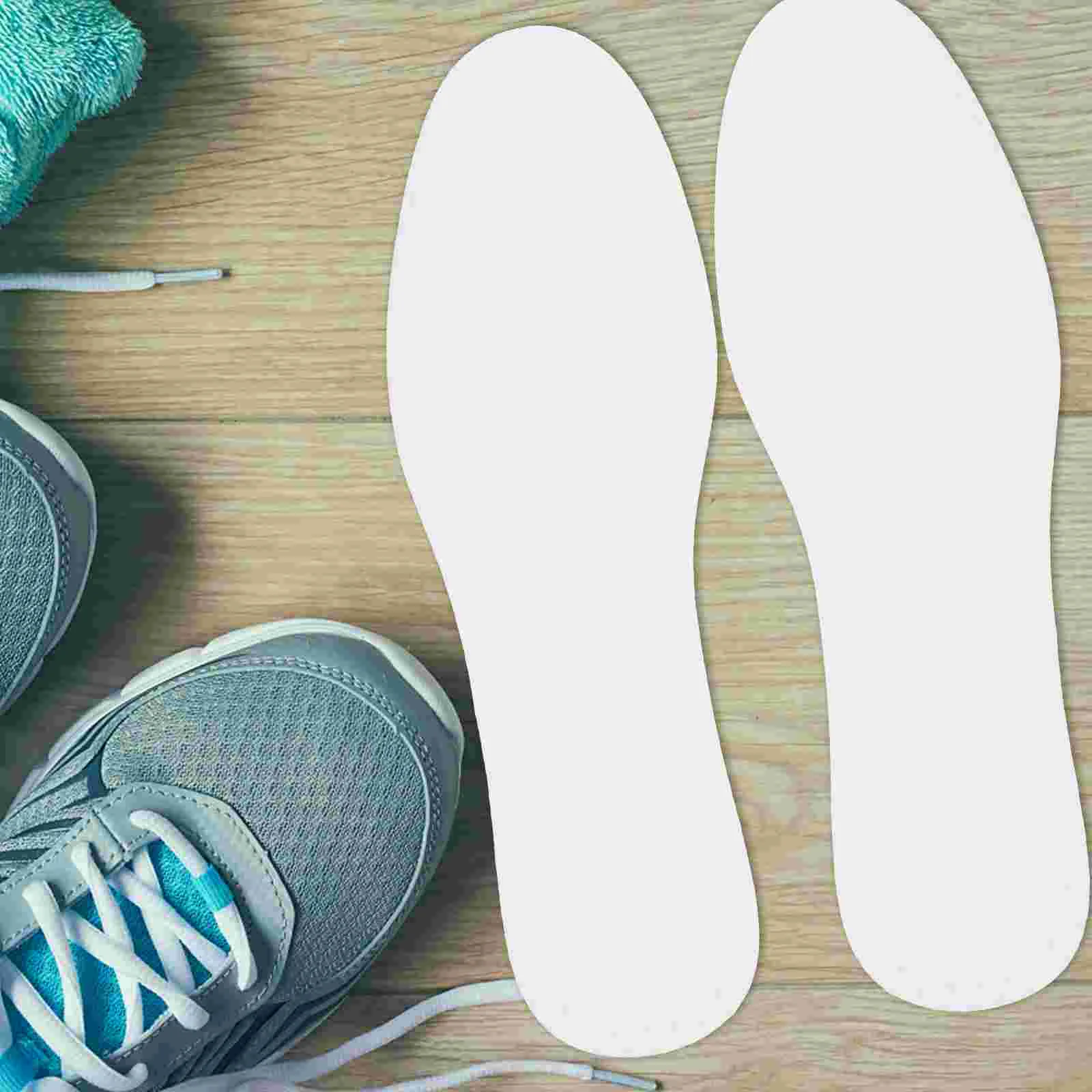 Впитывающие пот стельки 20 пар массажные вкладыши для обуви кроссовок женщин