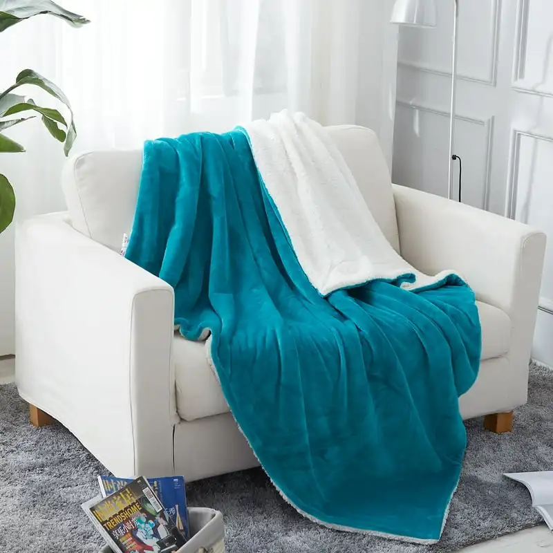 

Throw Blanket for Bed Couch, Soft Warm Reversible Fleece Blanket,Teal Yellowstone Reptile Prayer mat Franelas de mujeres Opossum