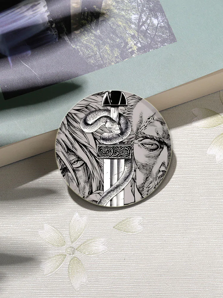 324458 мм значок аниме Vinland Saga, жесть, пластиковые булавки, броши на пуговицах для одежды, сумки, украшения для рюкзака, сувенирные подарки (art.: 3920cbf6f4fbb) - 3920cbf6f4fbb