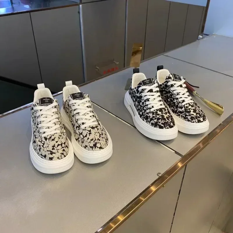 Мужские кроссовки размер 39 - 44 цвет в ассортименте