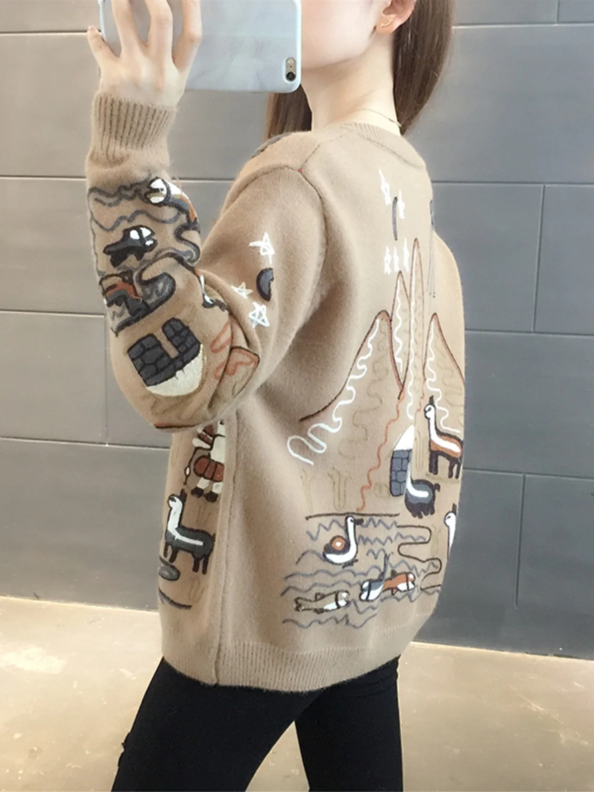 Одежда ранней осени маленький вязаный женский кардиган свободный 2024 новые