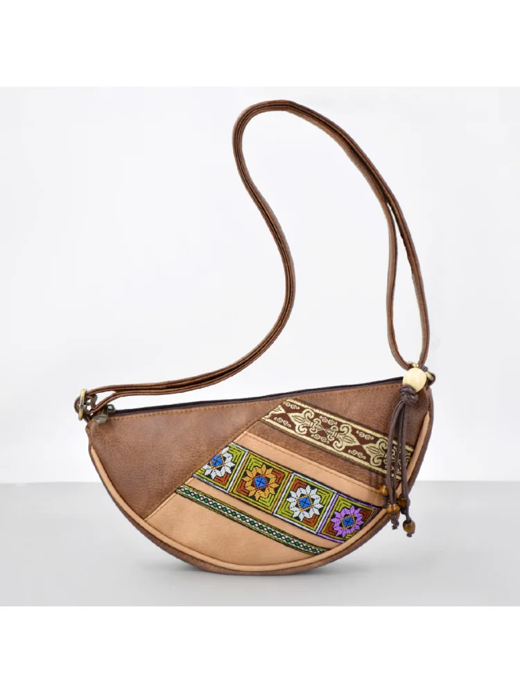 Новая маленькая сумка через плечо с вышивкой в стиле ретро легкая вместительная