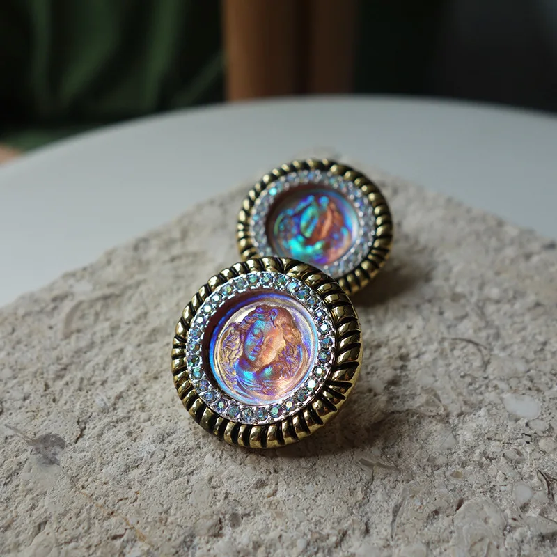 

Angel of Sleep relief diamond earrings clip exquisite accessories