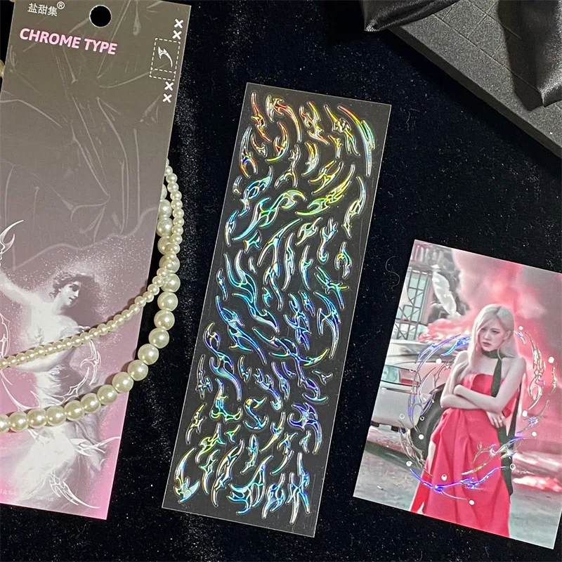 

Голографические наклейки Idol