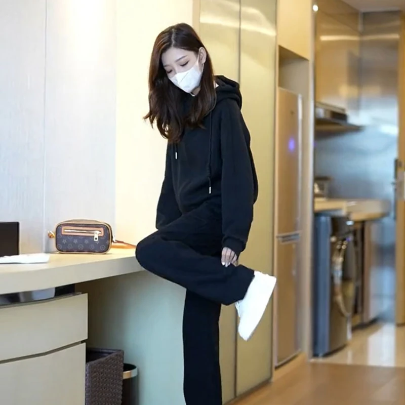 Женский Повседневный короткий свитшот и брюки в стиле ретро однотонный