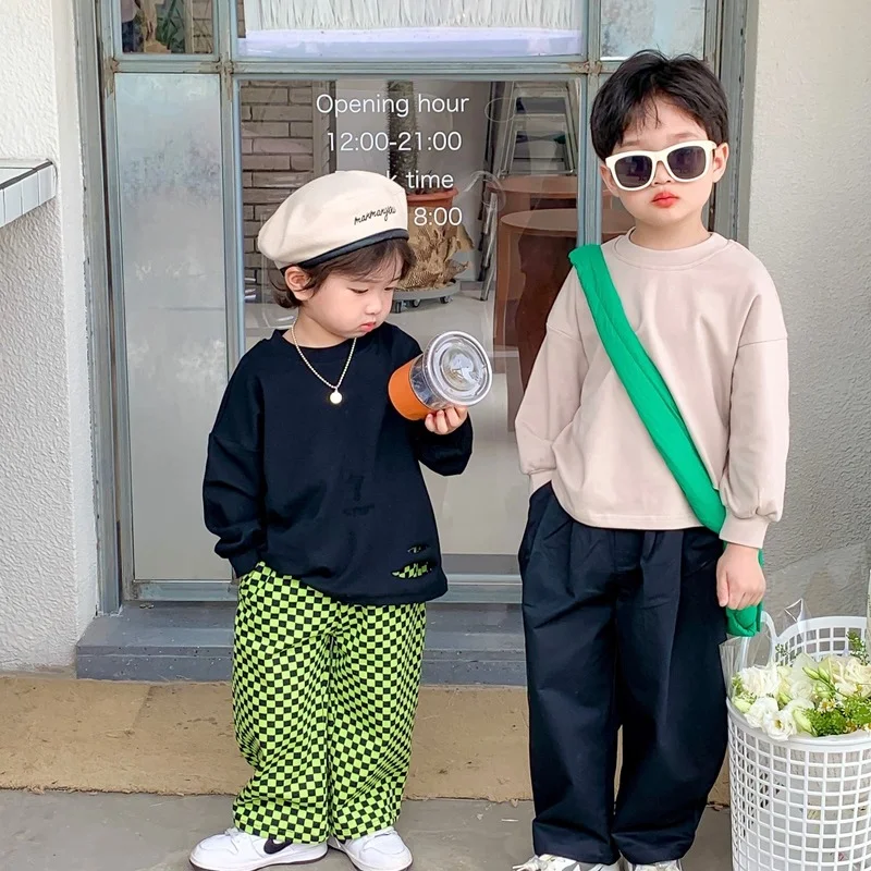 

Autumn baby children 4 colors Hole T shirts Boys and Girls cotton loose casual Hoodies base pullovers