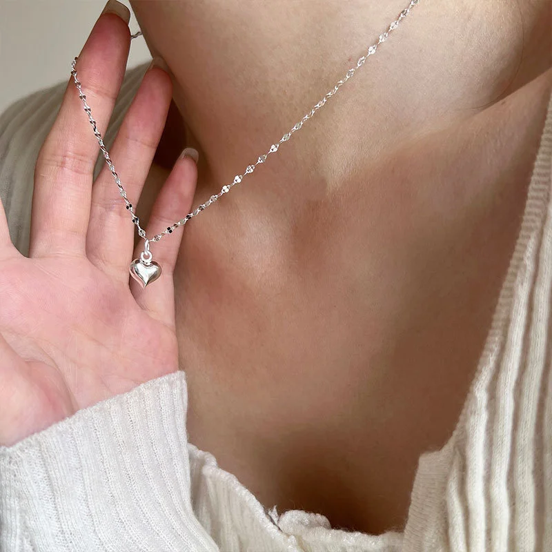 

925 Sterling Silver Love Necklace Lip Chain Small Fresh Lady Clavicle Design Temperament Network Red 7285