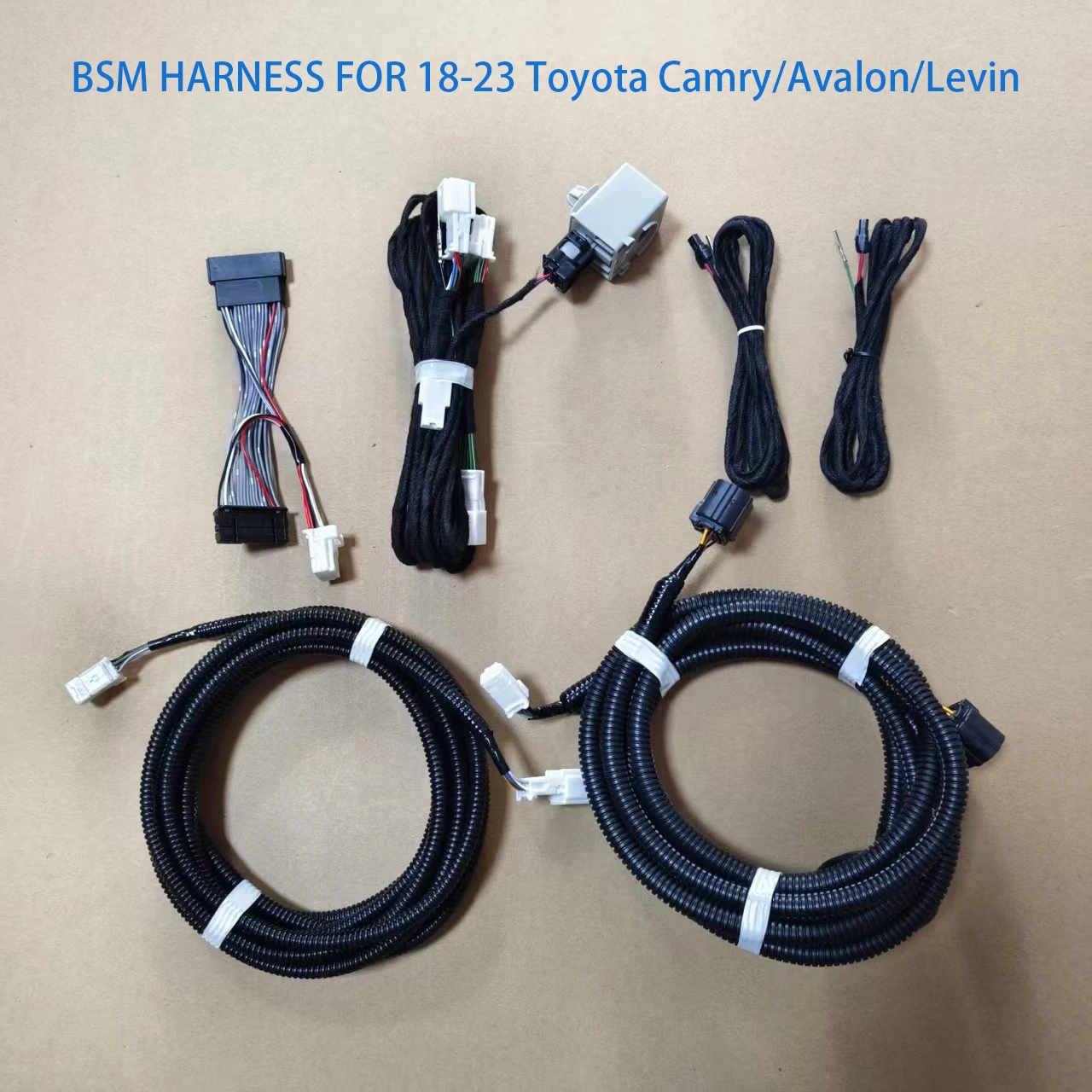 

1 комплект жгутов BSM с BUZZER для Toyota Camry/Avalon/Levin 18-23