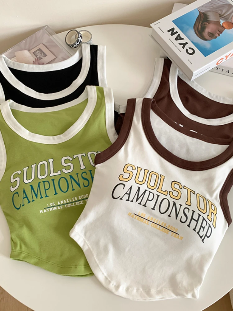 

Женский жилет на бретелях, с принтом букв, без рукавов