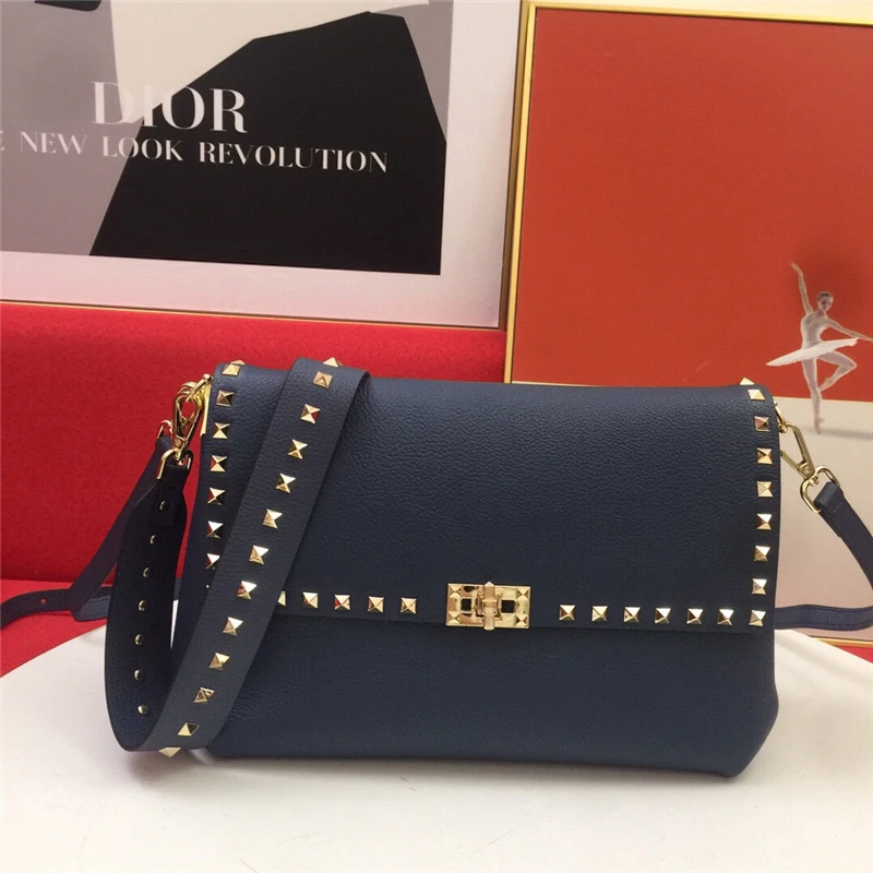 

Luxury Leather Shoulder Bag Rivet Flap Chain Small Square Bag Retro Versatile Large Capacity Single Shoulder Diagonal Female Bag