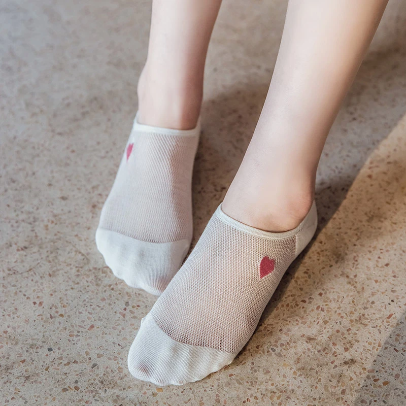

Women Sock Slippers 2022 New Color Cute Heart New Spring Summer Slippers Breathable Thin Women Mesh Socks Women Invisible Socks