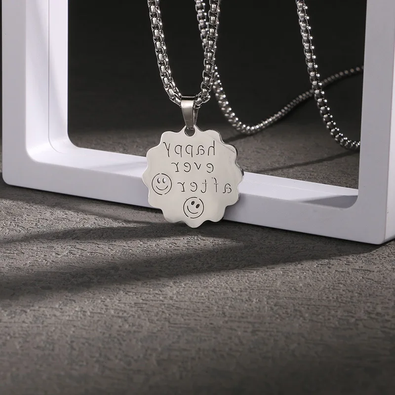 

Trendy English Letter Smile Face Necklace for Women Men Hip Hop Stainless Steel Chain Necklaces Party Jewelry Accessories Gifts