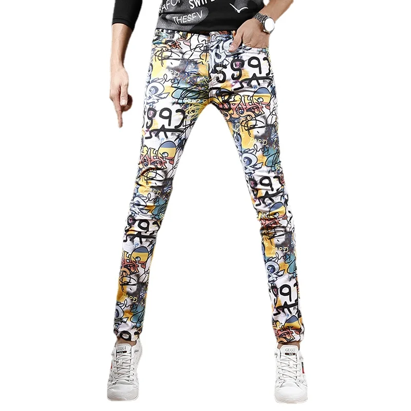 Letter Graffiti White Jeans Men Casual Slim Fit Straight Pants Mens Streetwear Fashion Digital Printing Cotton Denim Trousers