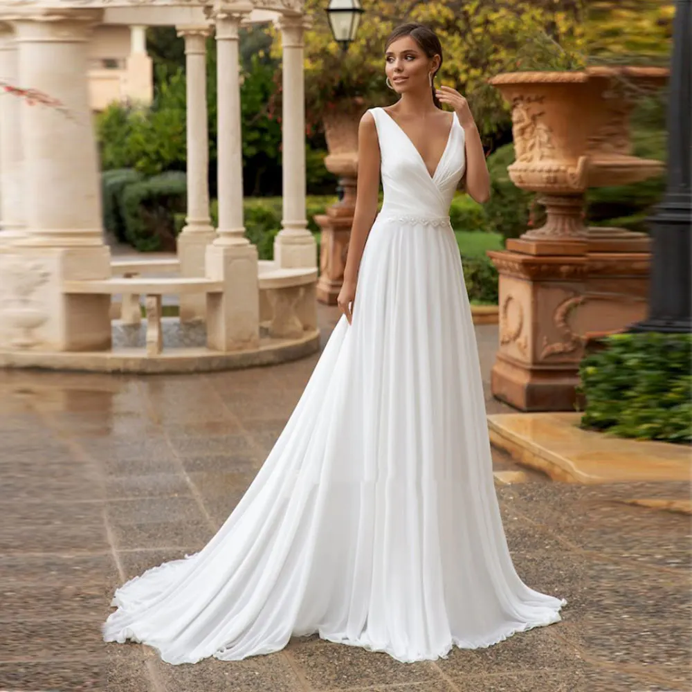 

Modest Chiffon Wedding Dress For Bride V Neck Sleeveless A Line Pleats Beach Boho Bridal Gowns Plus Size Custom Made Vestidos
