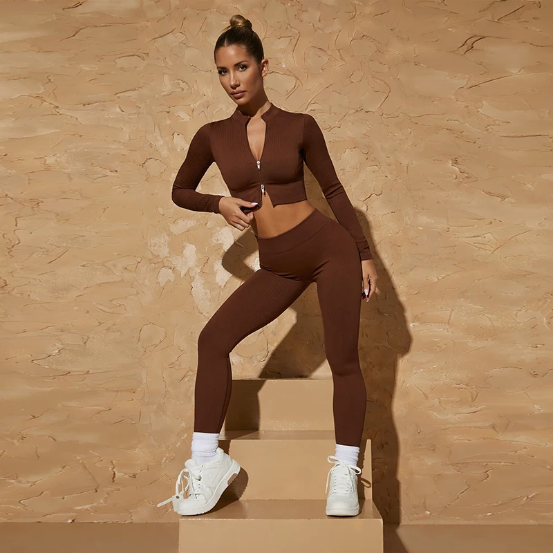 Бесшовный комплект для йоги в рубчик с эффектом потертости короткий топ женская