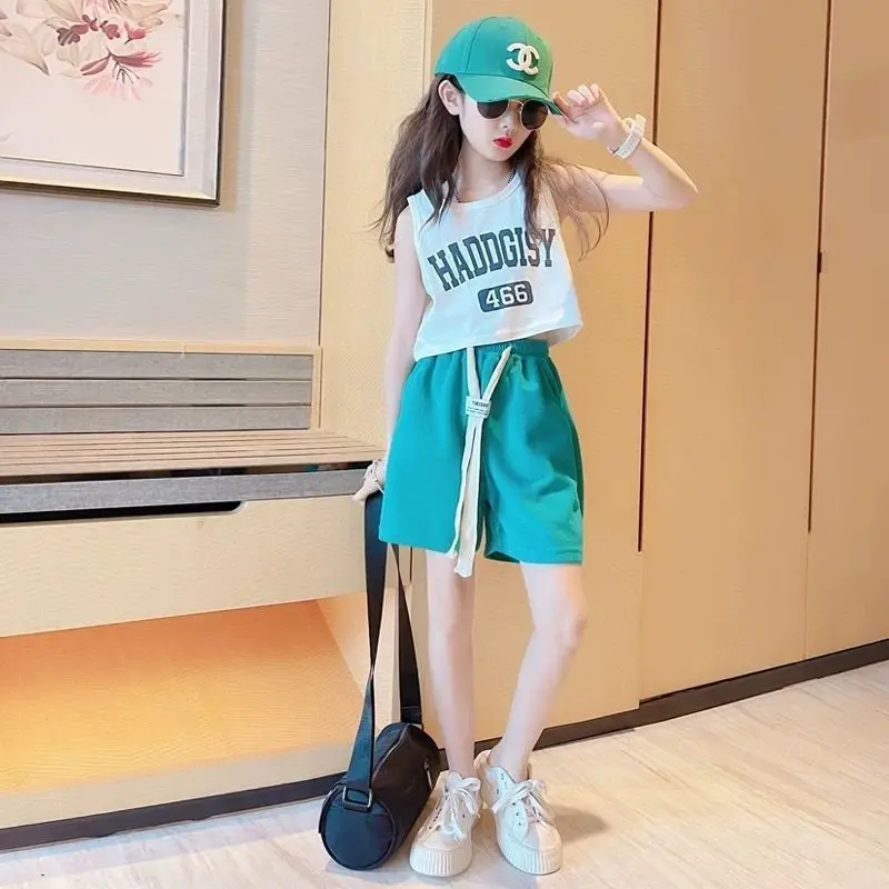 

Girls Cotton Summer Suit Fashion New Korean Version of The Foreign Style In The Big Boy Summer Net Red Vest Shorts Two-piece Set