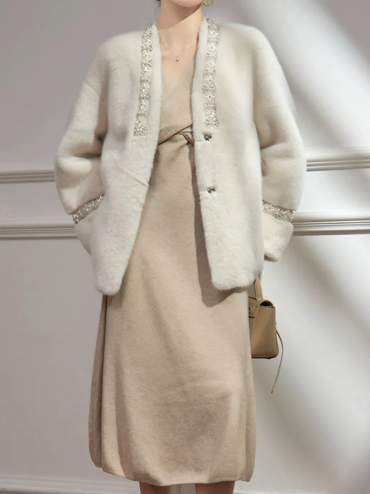 UCXQ Элегантная женская куртка в европейском стиле с жемчугом и v-образным вырезом