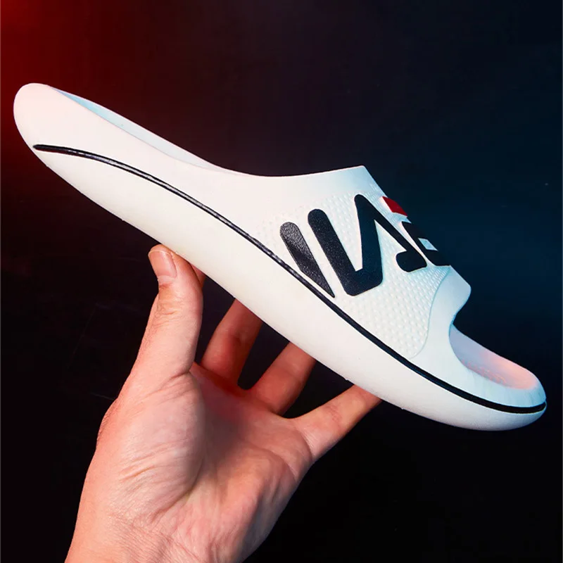 Летние Тапочки мужская верхняя одежда 2022 Новая модная повседневная обувь