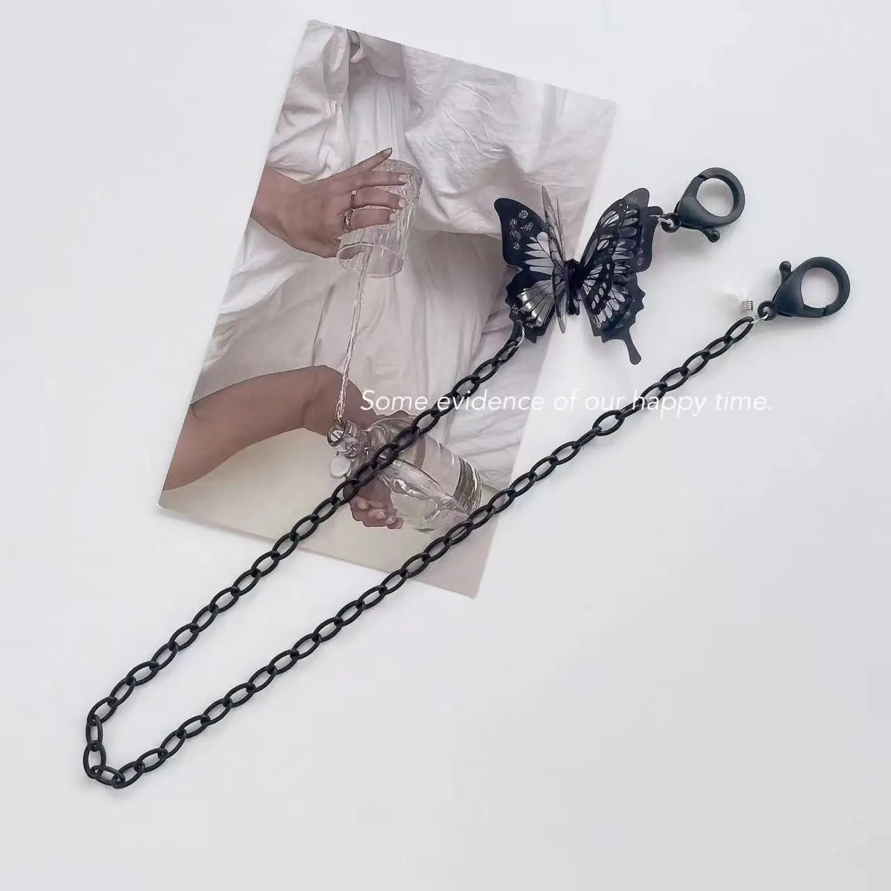 Новый стиль ins простая мультяшная бабочка черный акриловый шнурок ожерелье очки