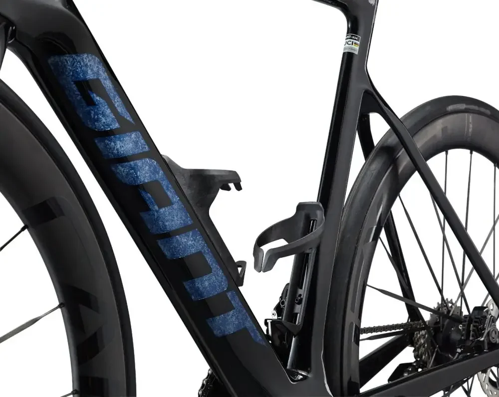 Держатель для бутылок Giant Propel Aero Bottle Cage