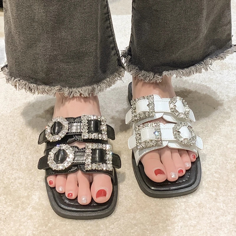 Crystal Flats Shoes Metal Buckle Strap Women Slippers Summer Flip Flops Fashion Open Toe Sandals Shoes Dress Beach Ladies Slides