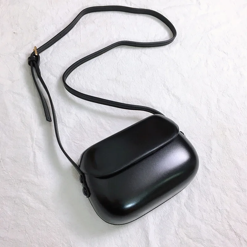 

Women's Shoulder Bag Zebra Pattern Horseshoe Saddle Bag New Mini Messenger Bag Ladies Versatile Mobile Phone Small Bag Trendy