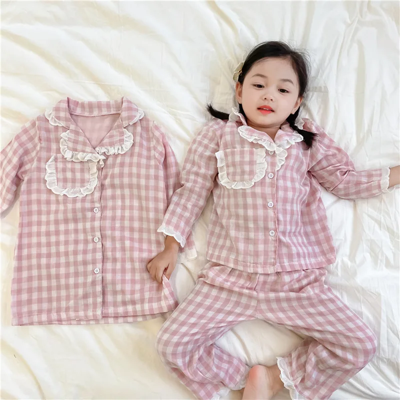 Детский клетчатый пижамный комплект