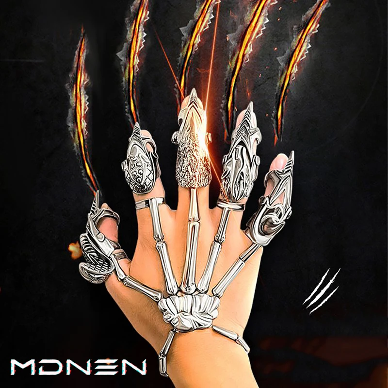 

2023 New Beast Spirit Armor Ring Skeleton Exoskeleton Opening Alloy Cyberpunk Style Men's And Women's Jewelry Party Gift